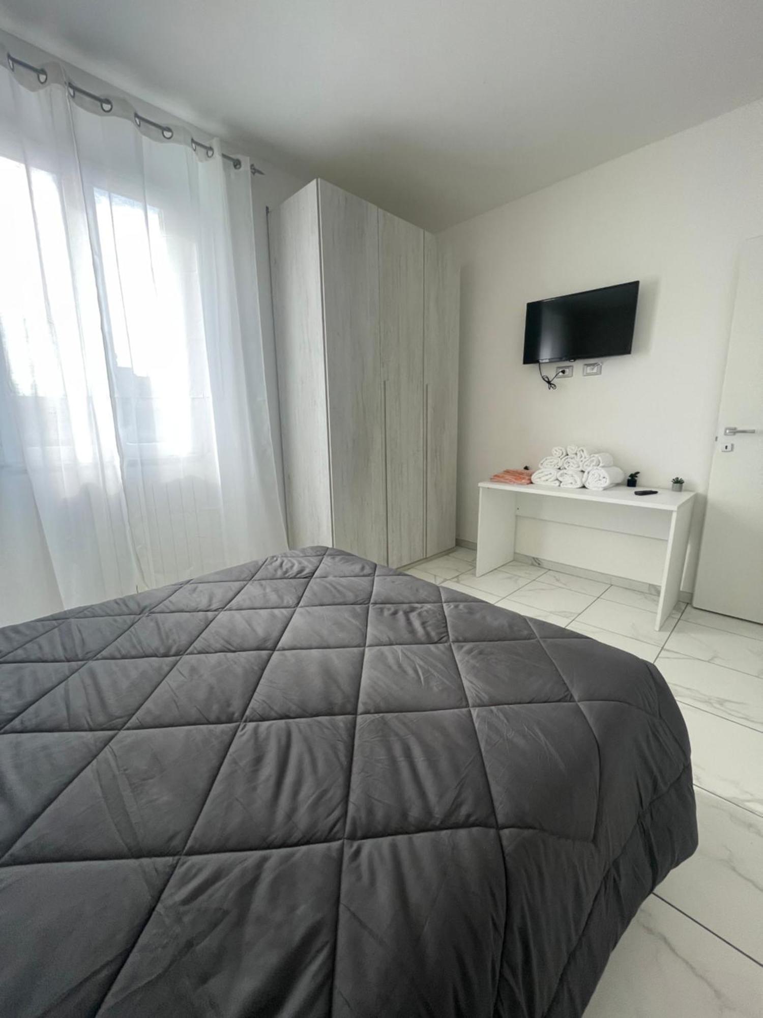 Montenero Suite Milano Dış mekan fotoğraf